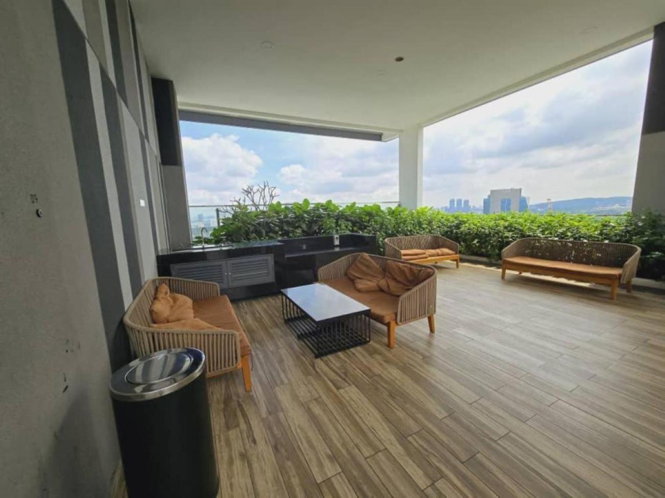 Apartamento The Luxe Colony Klcc Kuala Lumpur Exterior foto